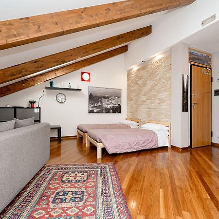 Stagabin La Mansarda Panoramica Un Rifugio Di Eleganza E Tranquillita Appartement Turijn Buitenkant foto